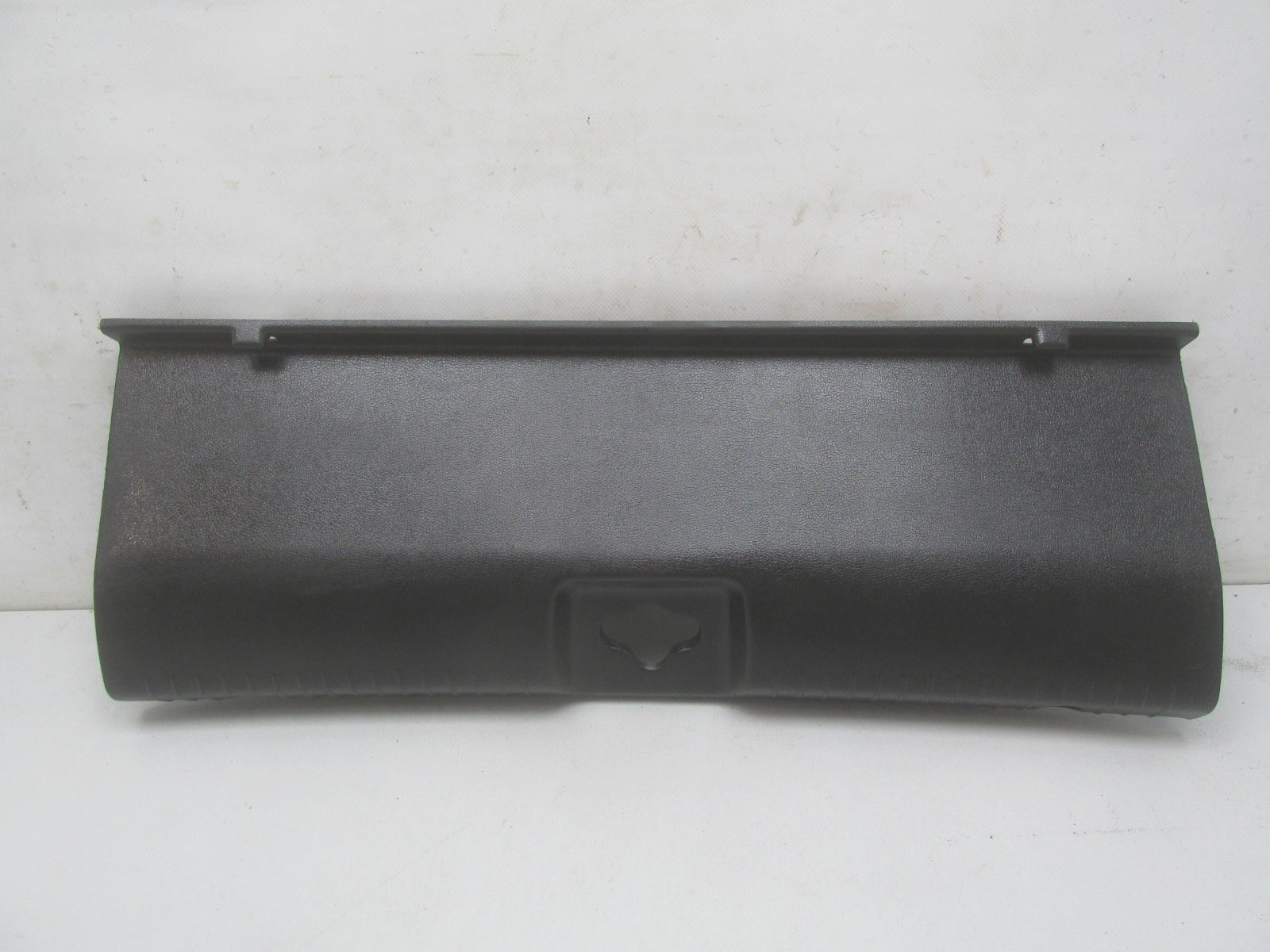 Обшивка багажника Hyundai Solaris 2010-2017