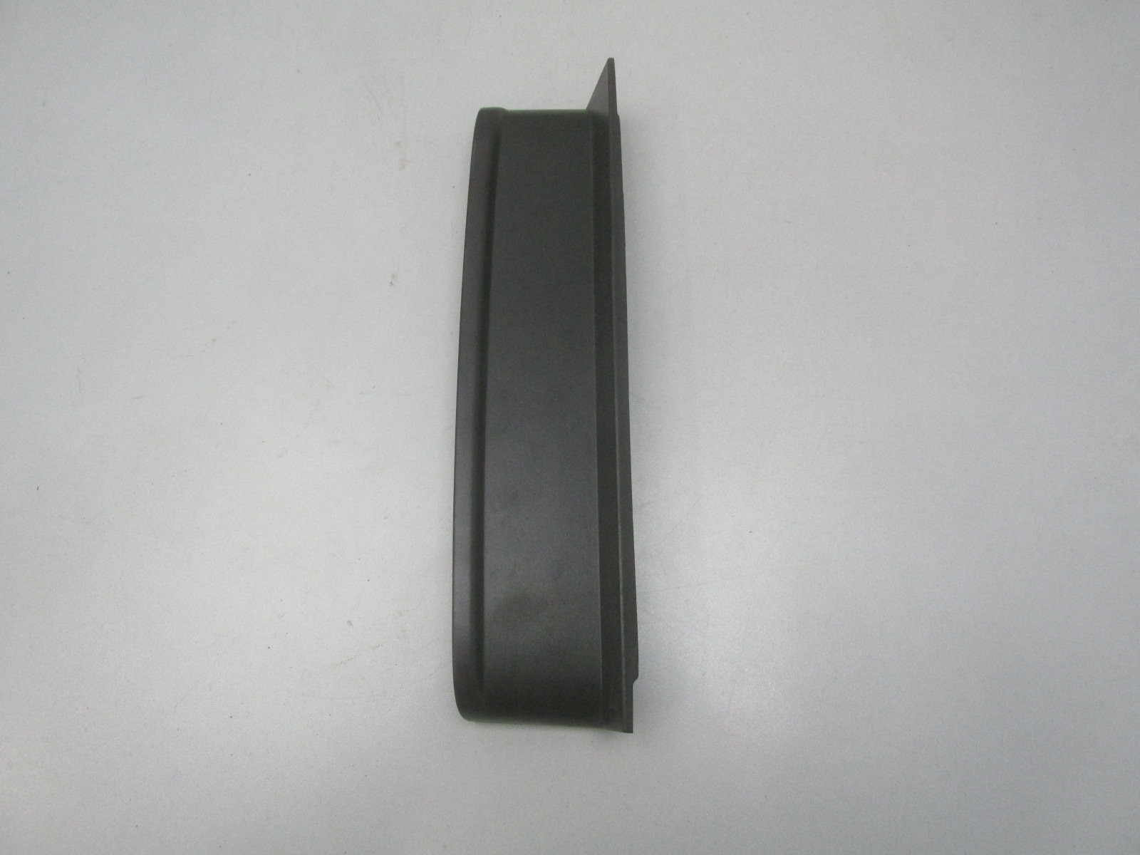 Накладка под задний фонарь Volkswagen Caddy III 2004-2015