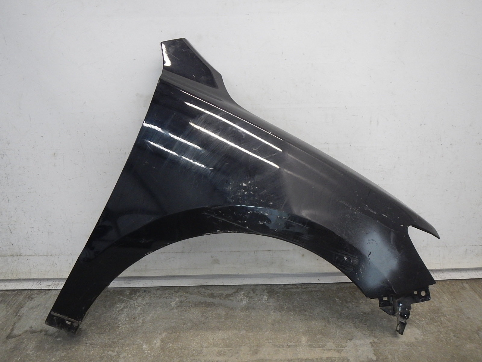 Крыло переднее правое Hyundai Santa Fe 2006-2012