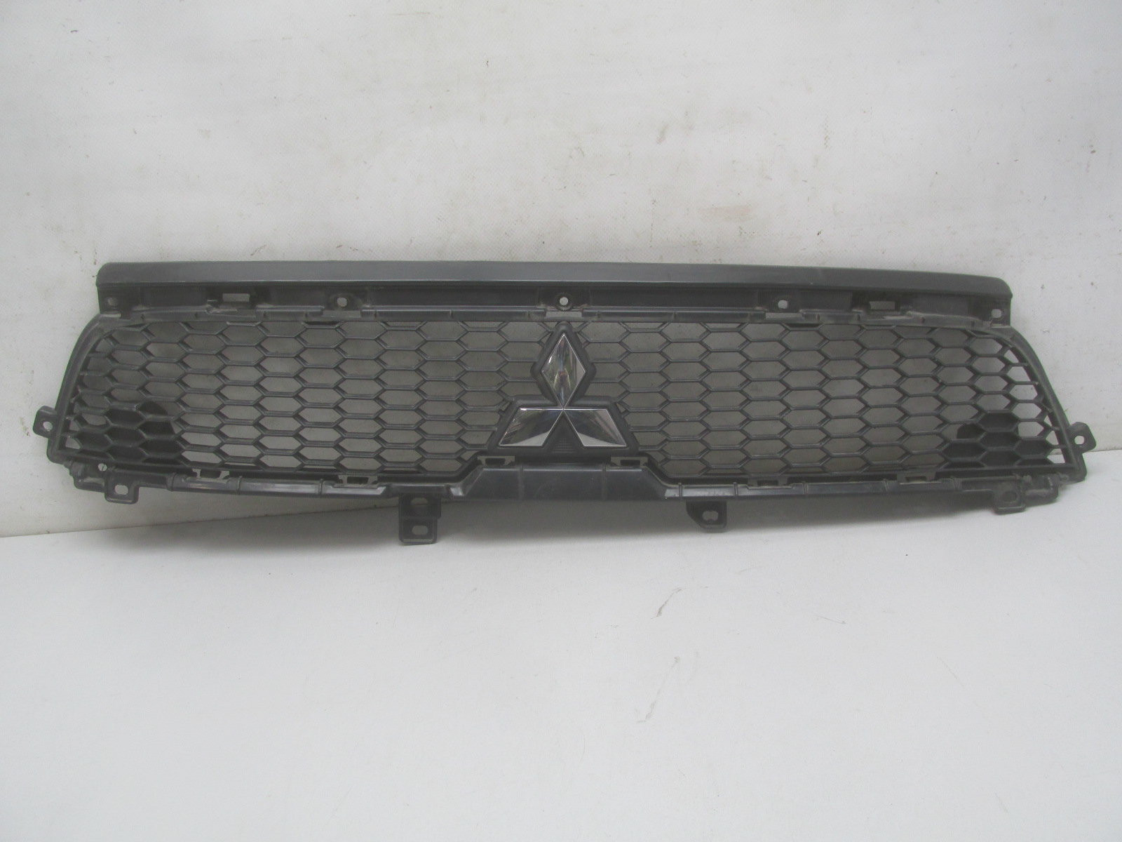 Решетка радиатора Mitsubishi Outlander XL (CW) 2006-2012