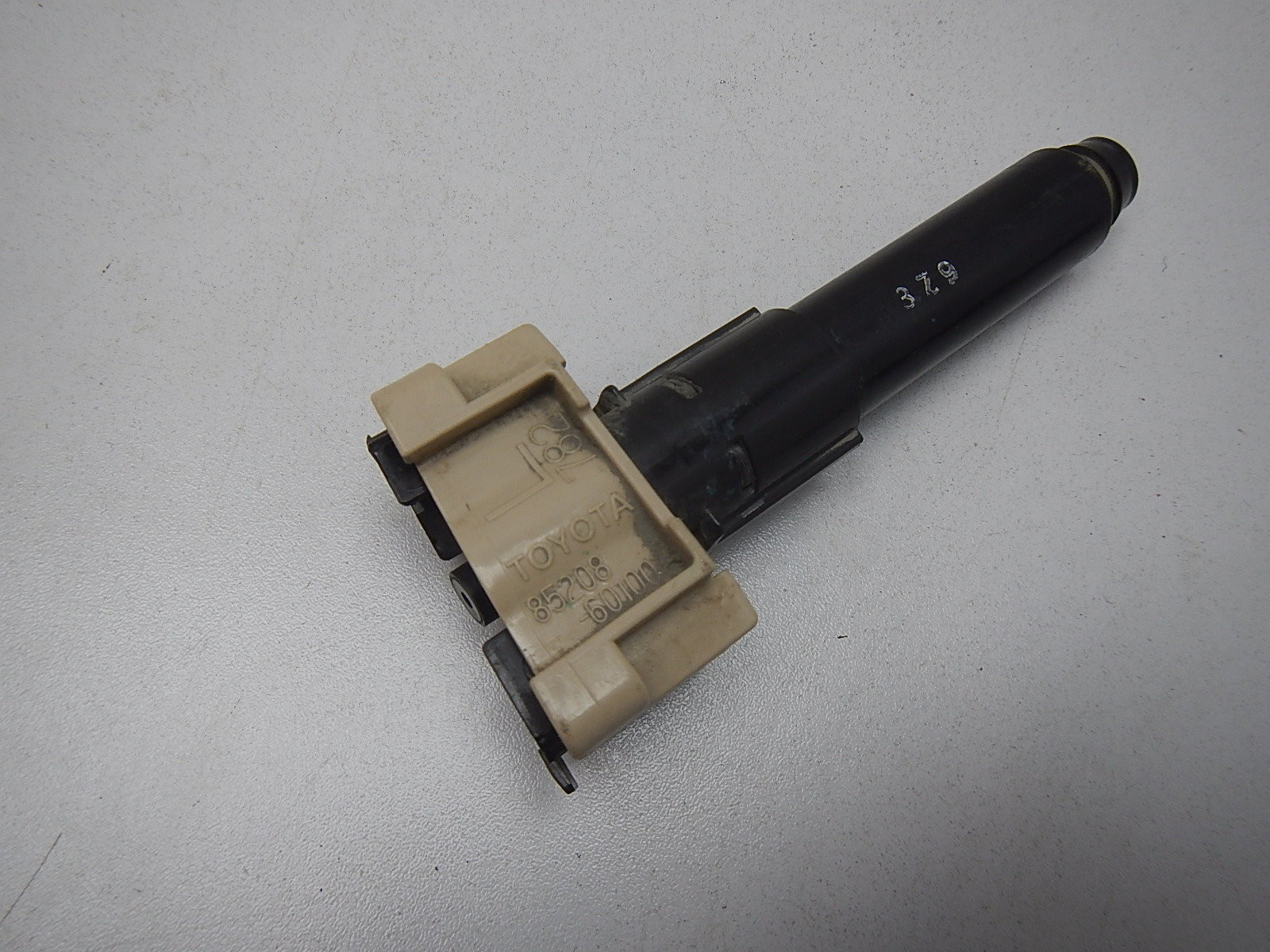 Омыватель фары Toyota Land Cruiser (150)/Prado 2009>