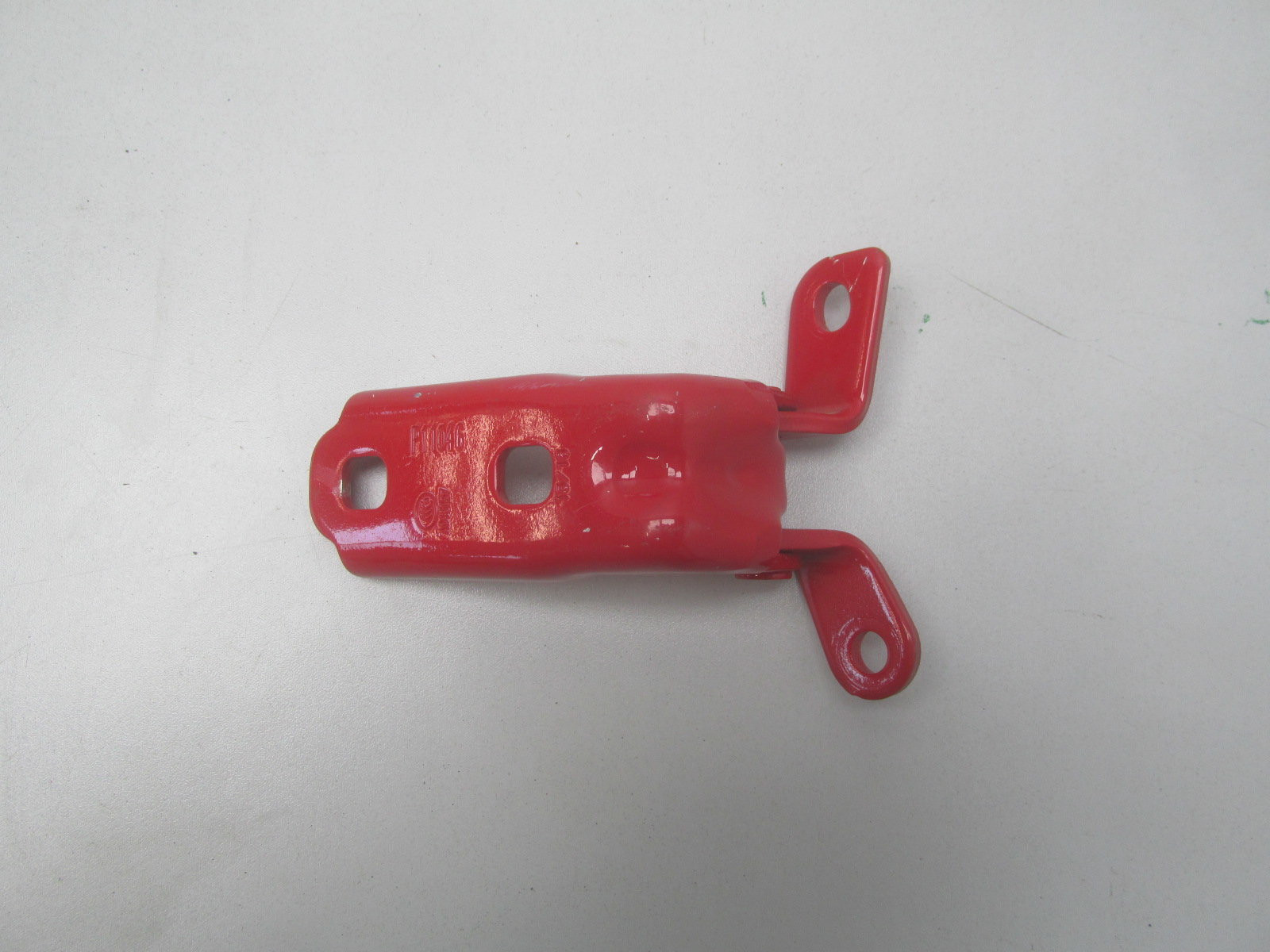 Петля двери задней правой Chevrolet Cruze 2009>