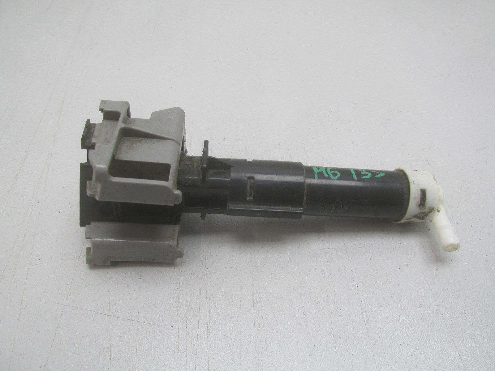 Омыватель фары Mazda 6 (GJ/GL) 2013>