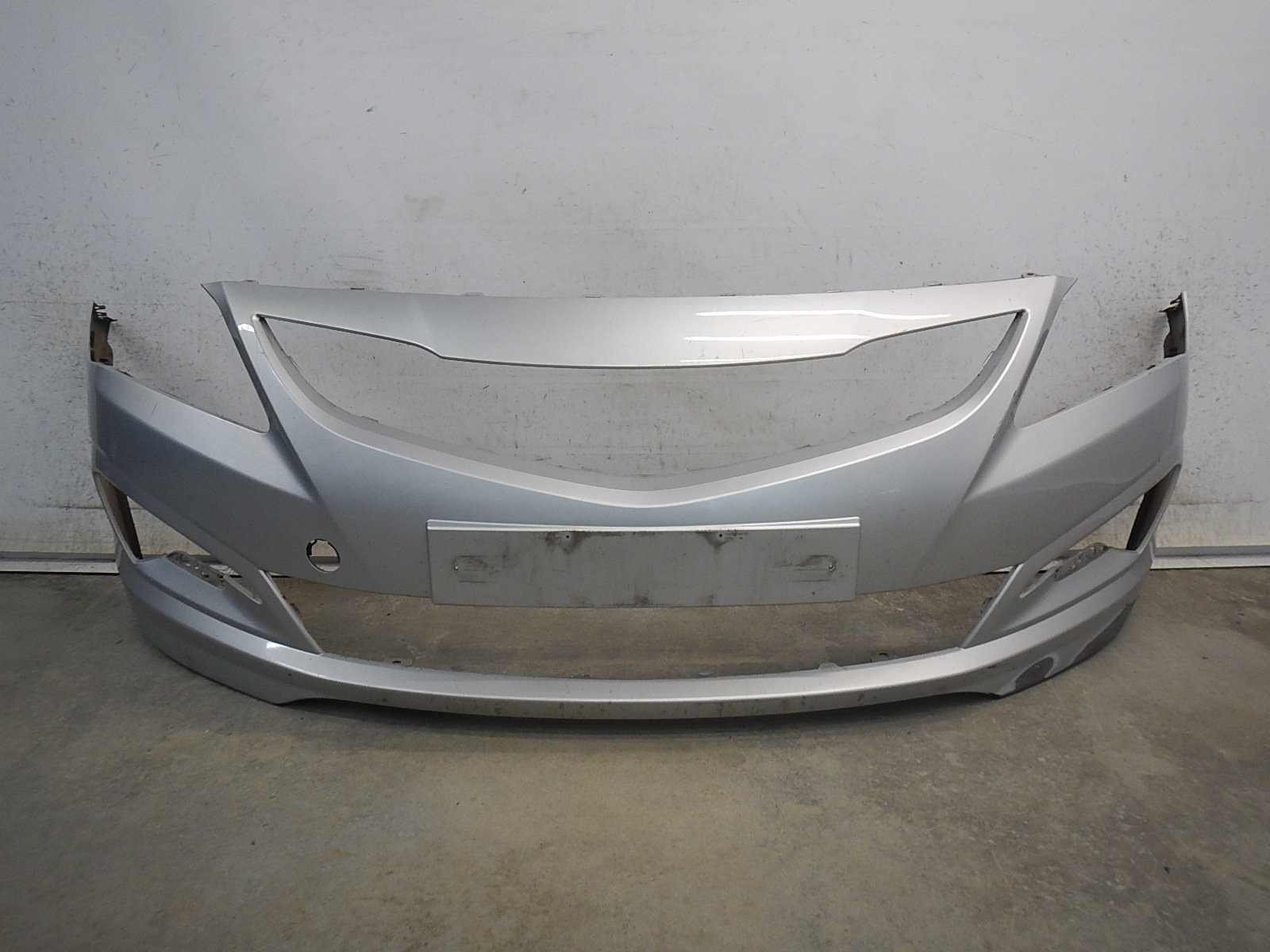 Бампер передний Hyundai Solaris 2010-2017