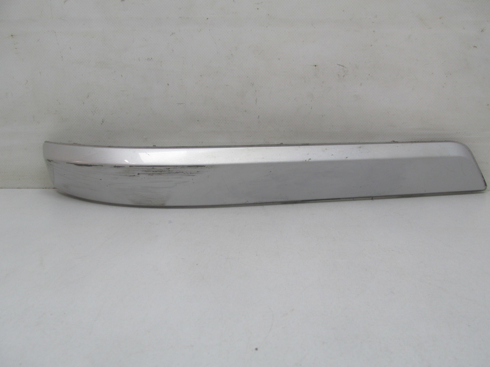 Молдинг заднего бампера Opel Astra H 2004>