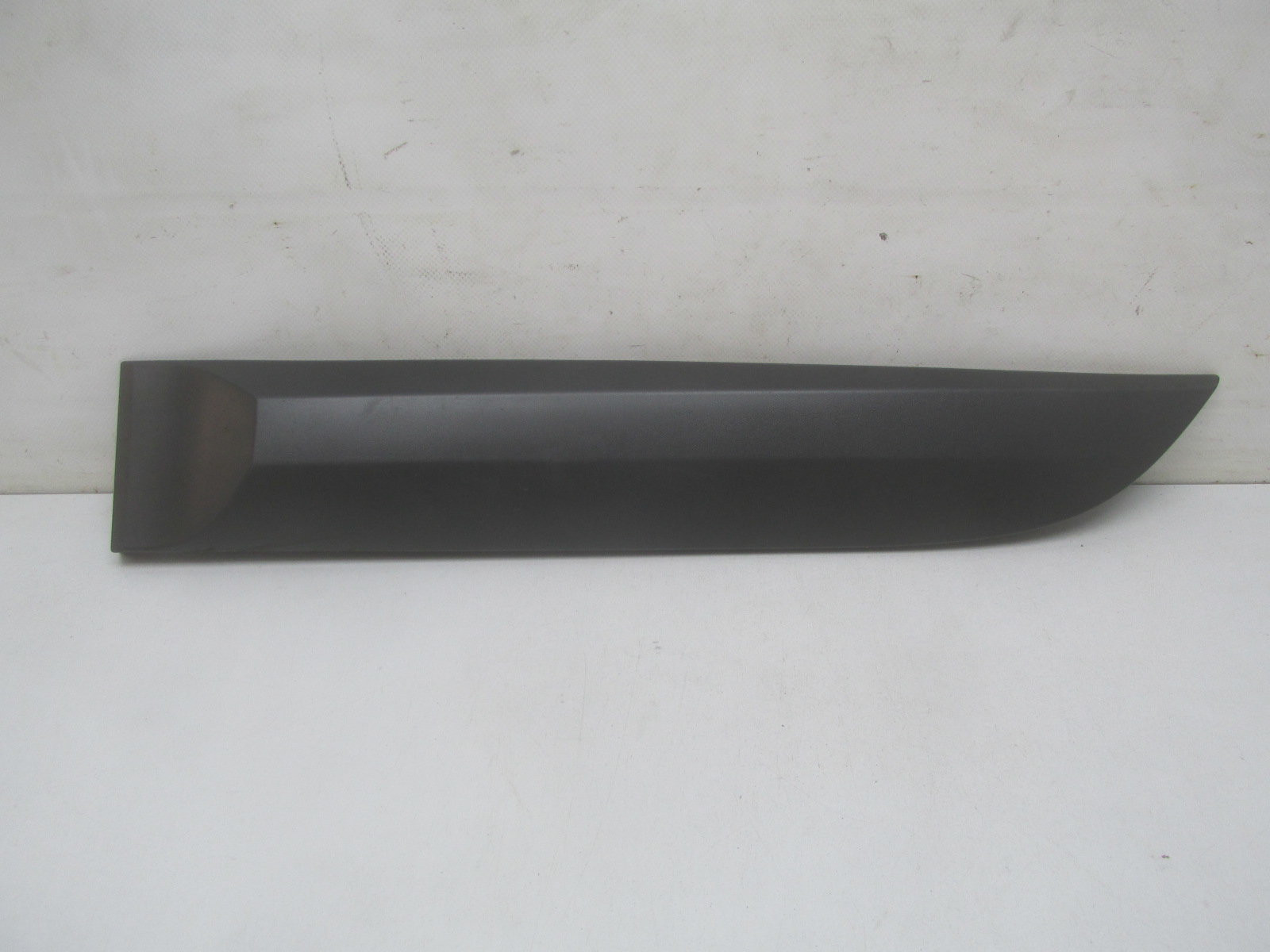 Накладка двери задней левой Renault Megane III 2009-2016