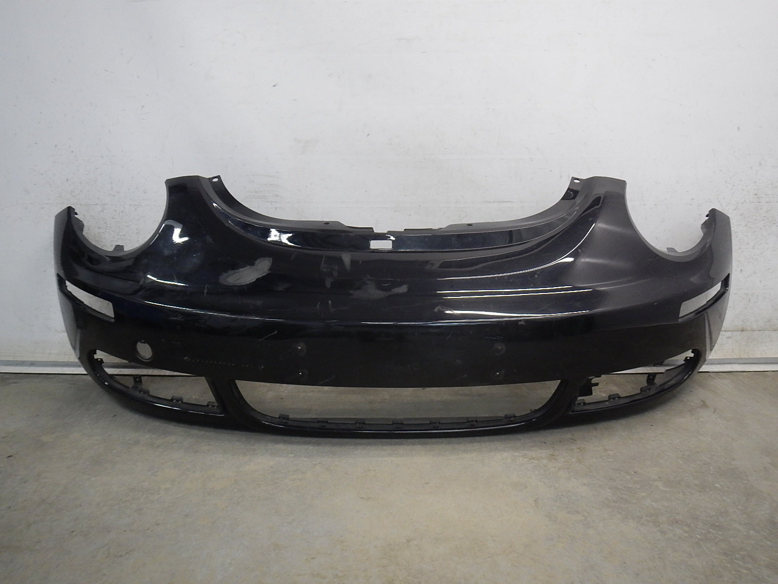 Бампер передний Volkswagen New Beetle 1998-2010