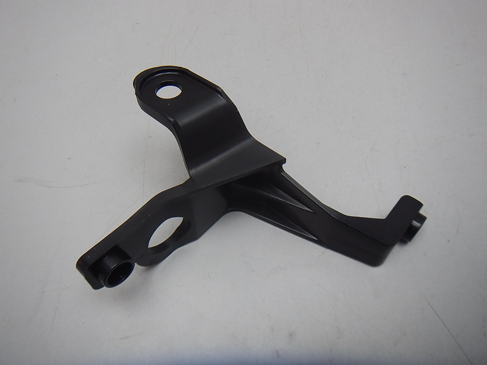 Крепеж фары Toyota Land Cruiser (200) 2008>