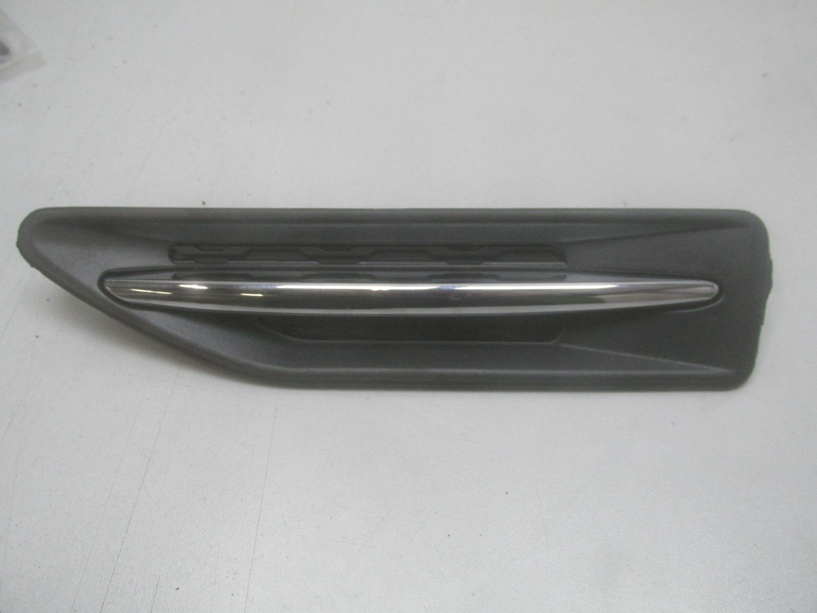 Накладка крыла переднего левого Kia Rio 2011>