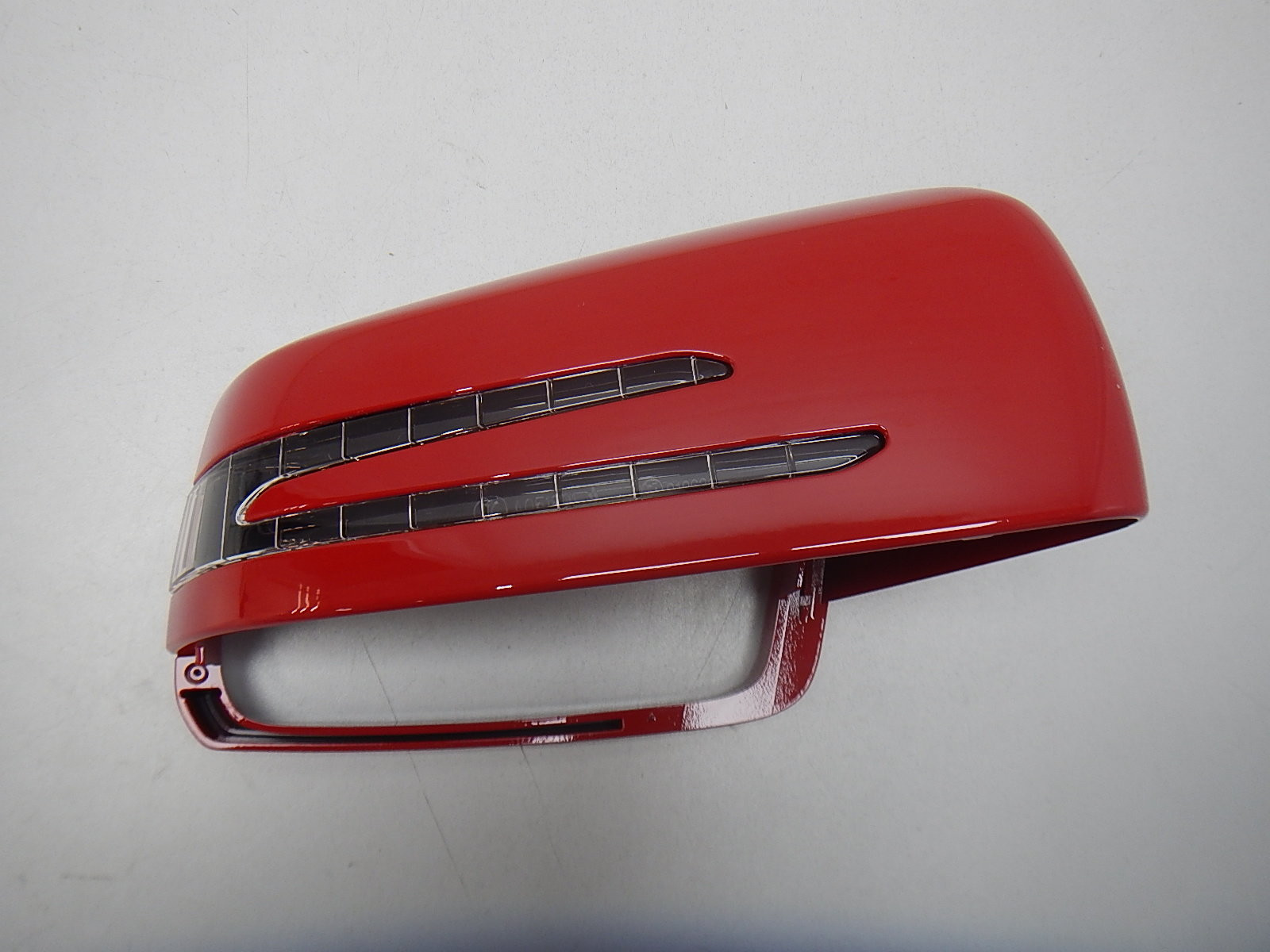 Накладка зеркала правого Mercedes-Benz E-Klasse W212 2009>