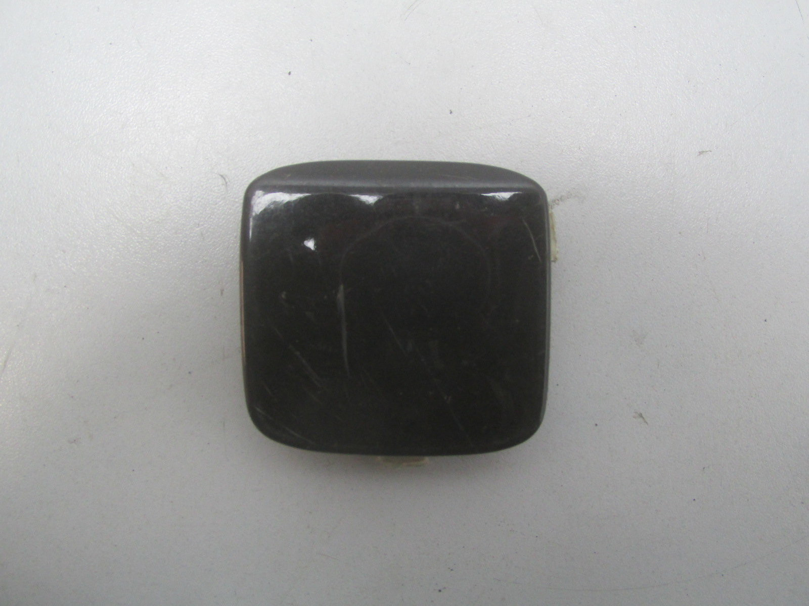 Заглушка буксировочного крюка Ford Focus II 2005-2008