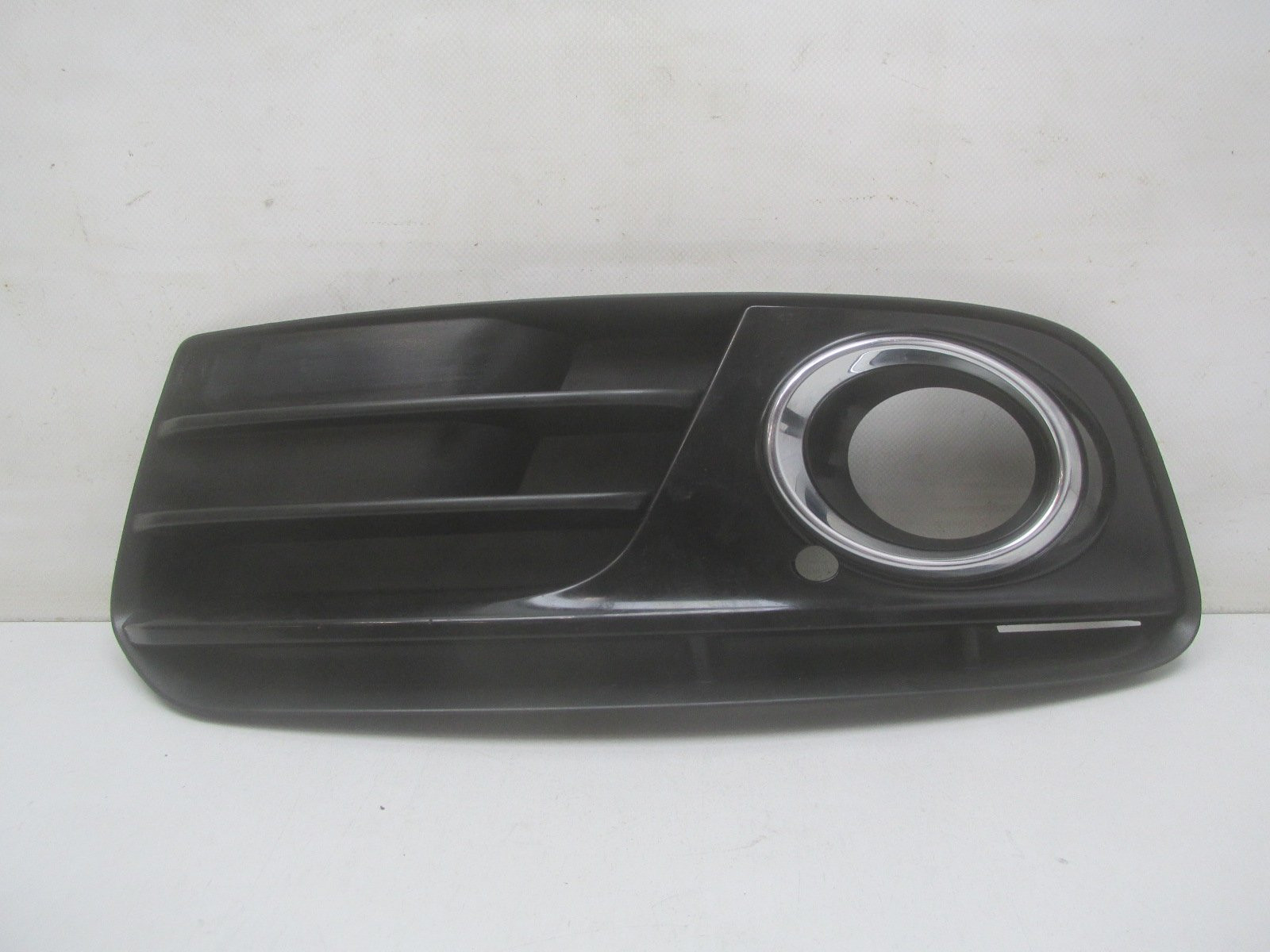 Решетка в бампер левая Audi Q5 2008-2017